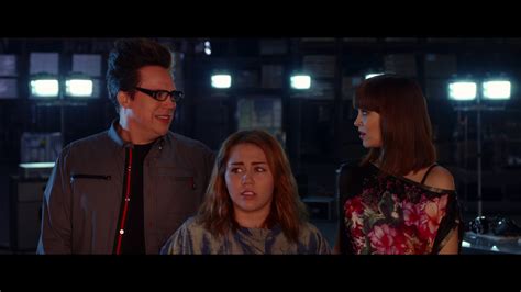 Review So Undercover Bd Screen Caps Moviemans Guide To The Movies