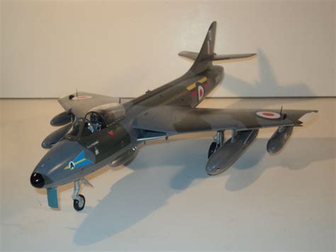 Revell 132 Scale Hawker Hunter Fga9 By Roger Hardy