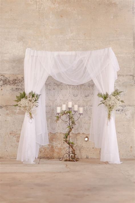 Easy Diy Wedding Arch Ideas Weddingelation
