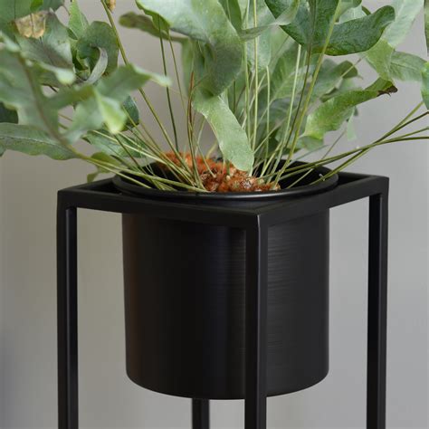 Hartleys Small Round Freestanding Black Metal Plant Pot Tall Square