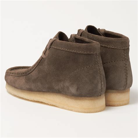 Clarks Grey Suede Wallabee Boot In Gray For Men Lyst