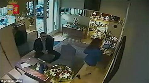 Milan Police Release Footage Of Jewellery Store Heist Daily Mail Online