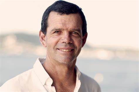 His brother lars grael was also an olympic medal winning sailor. Torben Grael é eleito Vice-Presidente da Federação ...
