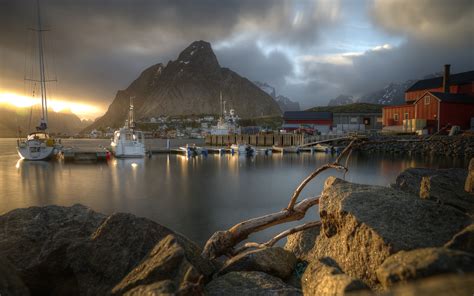 Reine Norway Sunrise Sunset Times