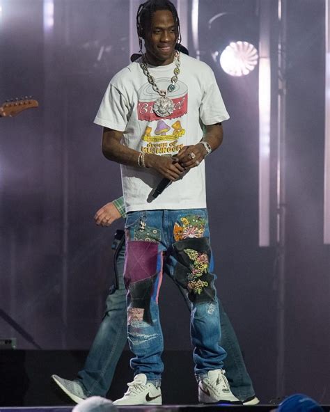 Spotted Travis Scott In Kapital And Nike Pause Online Mens