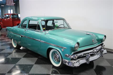 From wikimedia commons, the free media repository. 1954 Ford Customline Club Coupe | Streetside Classics ...