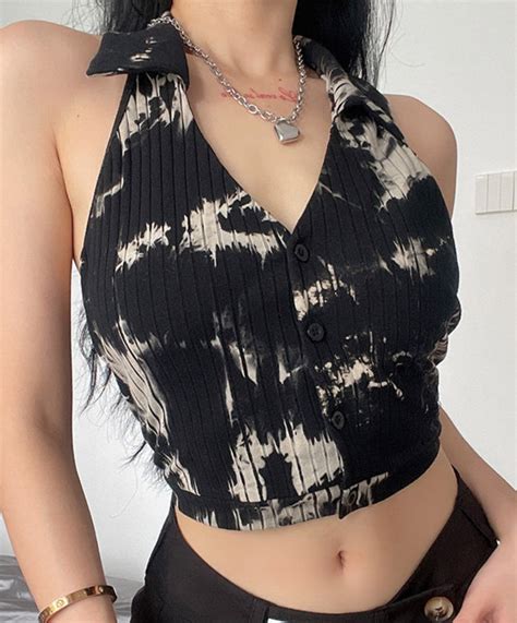 sexy halter off shoulder tie dyed stripe knit buttons closure blackless crop tops y2k 90s