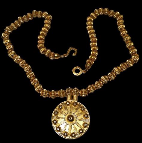Pin By Flavius Panchon On Jewelry Ancient Jewelry Ancient Jewels