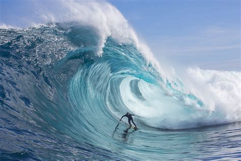 Winners announced at Surfing Life's Oakley Big Wave Awards ...