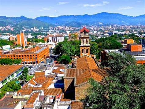 Medellin Wallpapers Top Free Medellin Backgrounds Wallpaperaccess