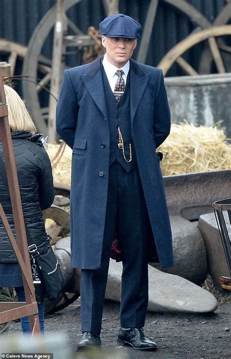 Cillian Murphy Films Scenes On Set Of Peaky Blinders Fifth Series Peaky Blinders Suit Peaky