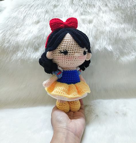 Ravelry Disney Princess Mini Snow White Doll Pattern By Mell