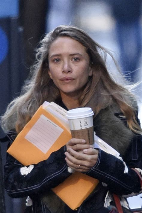 Mary Kate Olsen Out In New York City January 2016