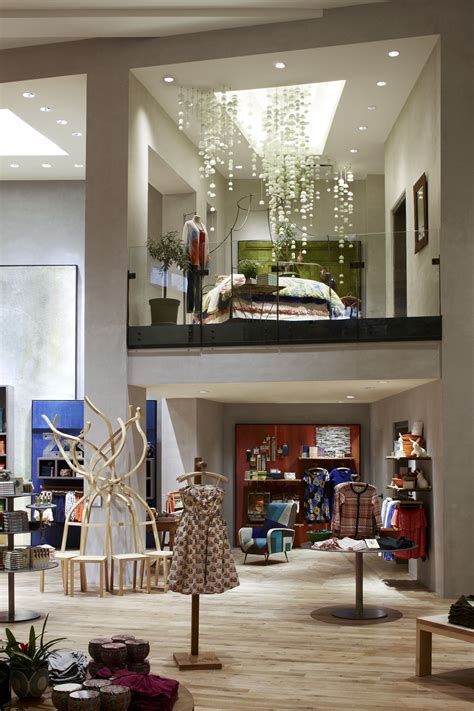 Retail Design Store Interiors Shop Design Visual Merchandising