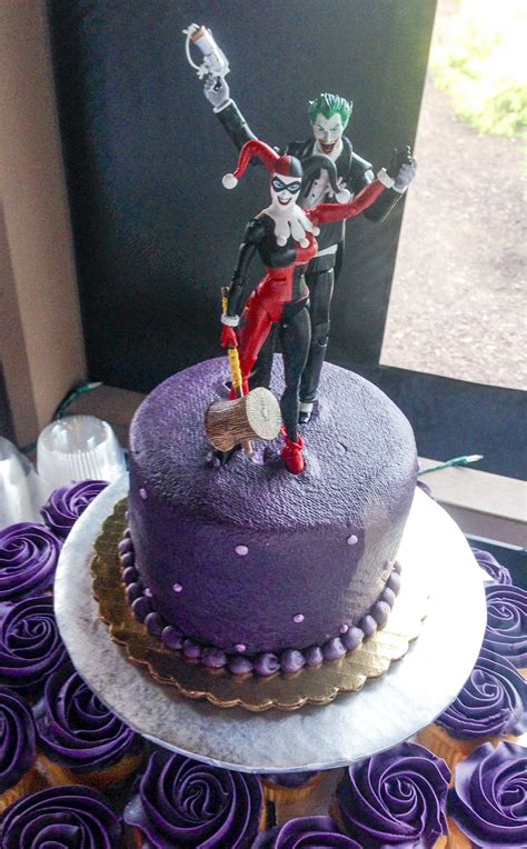 Joker And Harley Quinn Wedding Cake Topper Fun Wedding Ideas