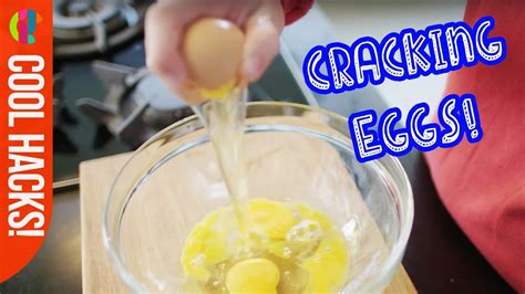 How To Crack An Egg With One Hand Tilly Ramsays Cooking Hacks Youtube