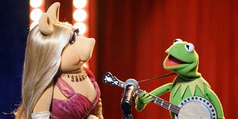 Miss Piggy And Kermit Relationship Timeline