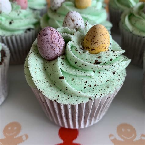 Mini Egg Speckled Cupcakes