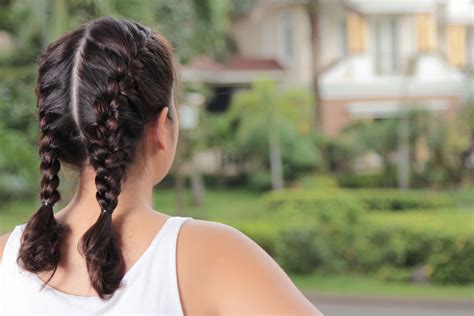French braid hairstyles are one of the easiest looking braid hairstyles to rock the party look. How to Make Two French Braids By Yourself | Two french ...