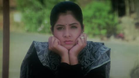 दिव्या भारती का सुपरहिट हिंदी गाना Geet Movie Songs O Priya Hua Kya Kasoor Mujhse Sad