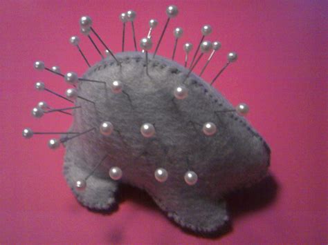 Percy The Porcupine Pincushion Crafts Pin Cushions Crafty