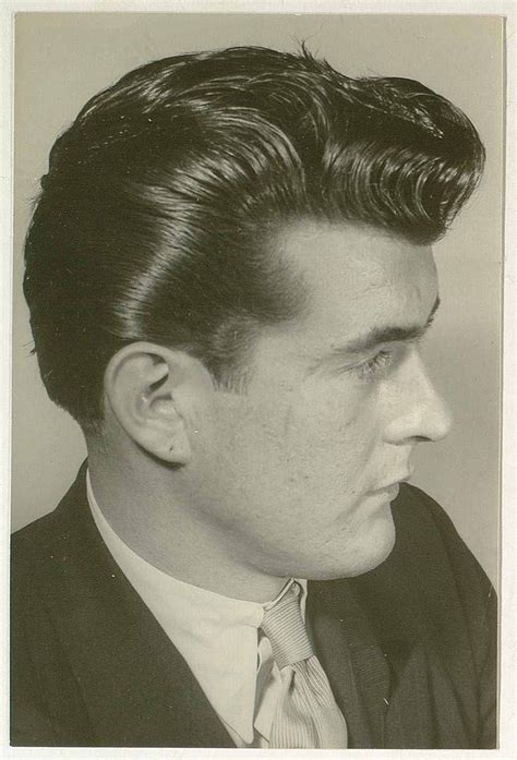 Maybe you would like to learn more about one of these? 1970 popular men hairstyles | 1970s Hairstyles For Men ...
