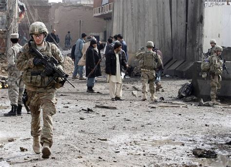 Kabul—the afghan government outpost in imam sahib, a district of northern kunduz province, held out for two months after being surrounded by the taliban. Talibani na jugu Afganistana ubili najmanje 50 vojnika ...