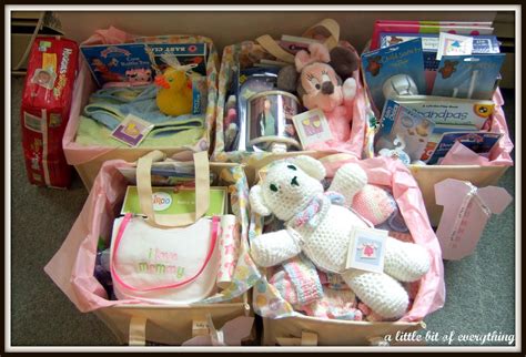 We did not find results for: a little bit of everything: Helpful Hints: Wrapping Baby ...