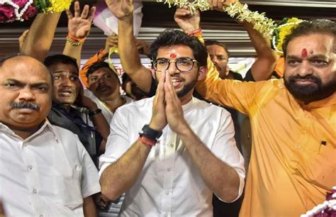 Shiv Sena Leader Sanjay Raut Targets Bjp Over Maharashtra Political Cr शिवसेना के निशाने पर