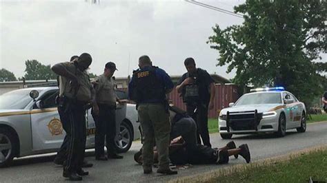 Mississippi Shooting 8 Dead Including Deputy Suspect Says I Aint