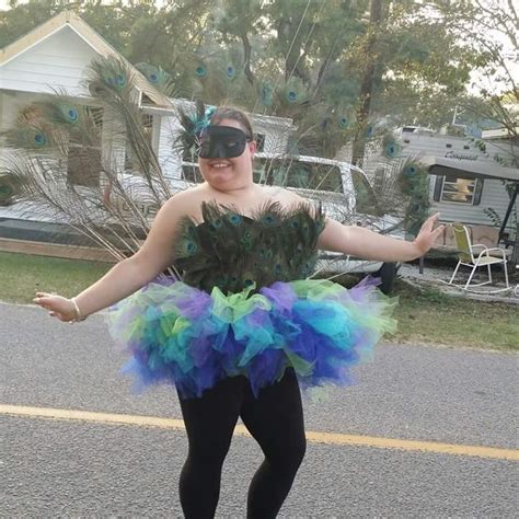 Diy Peacock Halloween Costume With Homemade Tutu Costume Yeti