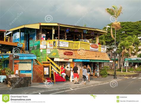 As far away as it is fascinating, hawaii attracts the attention of any travel lover. Surfer´s Restaurant In Kona On Big Island On Hawaii ...