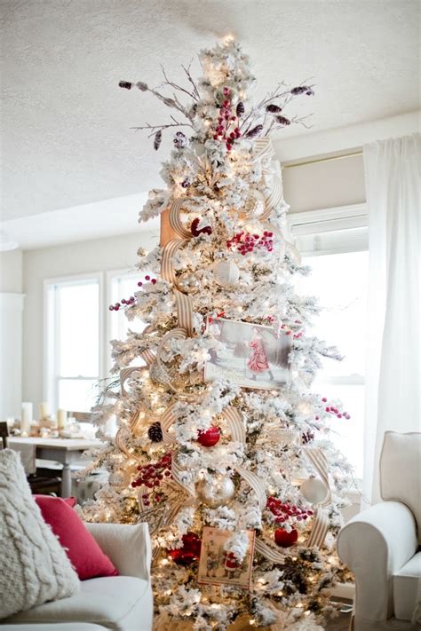 Check spelling or type a new query. How to Decorate a Christmas Tree - Ella Claire & Co.