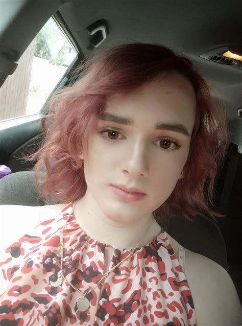 Mtf Trans 1 Month Now With Curly Hair And Makeup 3 Rlgbt