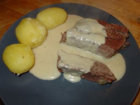 Suppenfleisch mit Salzkartoffeln und Meerrettichsauce