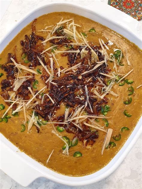 Haleem Pakistani Dish Made With Fatty Meat Cooked 12 Hours 4 Types