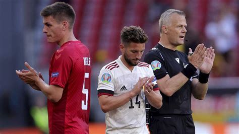 «ihr werdet ihn wohl vermissen. Fußball-EM: Kein Sieg für Eriksen - Dänemark unterliegt ...