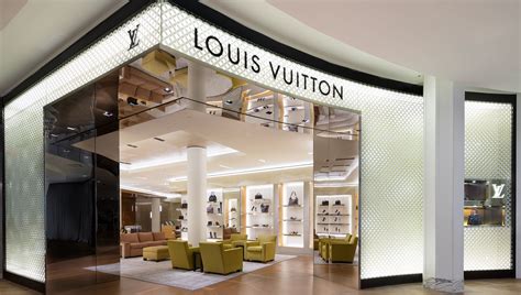 These tools allow you to find where stores are, so you won't waste your time driving. Louis Vuitton Shops Near Me | SEMA Data Co-op