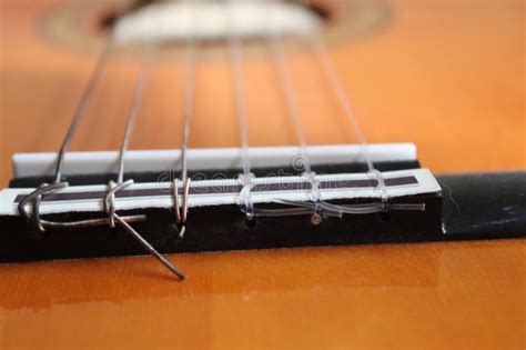 Significado de descarregar no dicionário priberam, dicionário online de português contemporâneo. Instrumento Musical Tradicional Imagem de Stock - Imagem ...