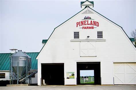 Valley Farm Hay Barn Pineland Farms Inc