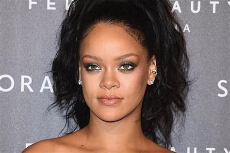 Rihanna No Makeup When Superstar Wears No Makeup At All