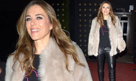 Elizabeth Hurley 53 Shows Off Her Fashion Credentials Daily Mail Online