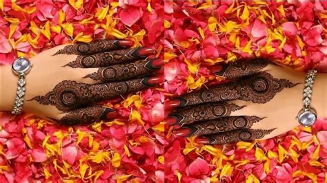 To get save from evil eye aiman khan wears a band on her shoulder, on which masha allah written. Kashees Flower Signature Mehndi - Flower mehndi design। mehndi for beginners by looking morden.