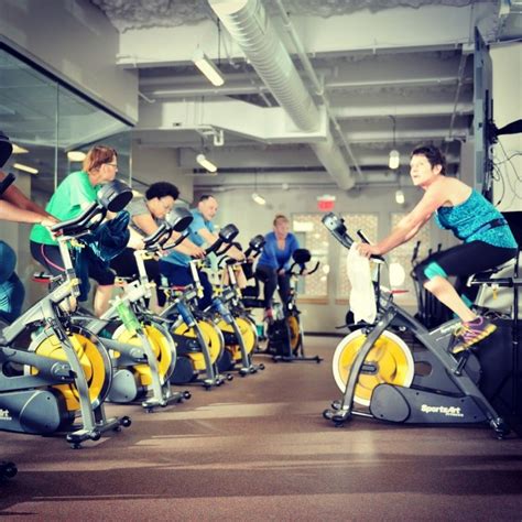 ECO Gym: Gym-goers' pedal power helping to power New York building ...