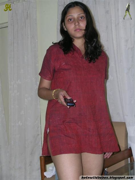 Indias Most Purely Homely Aunty Private Nude Photographs