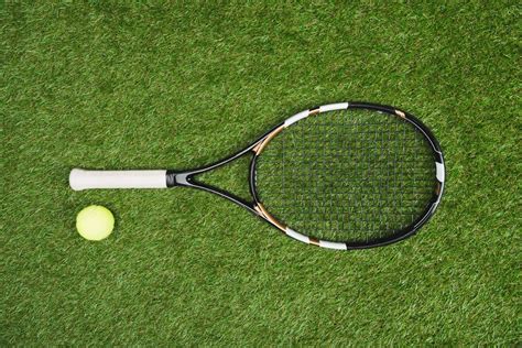 How To Choose A Tennis Racket Buying Guide
