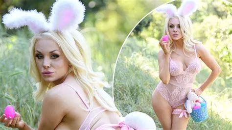 Courtney Stodden Bares Her Boobs And Bum In X Rated Easter Bunny Costume Mirror Online