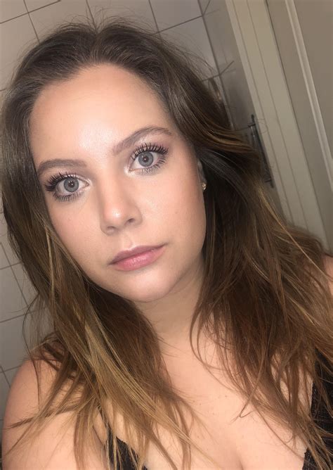 First Time Nervous Poster My Try At A Natural Make Up Look Ccw Let
