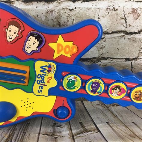 The Wiggles Singing Wiggles Guitar Blue Talking Musical Instrument Toy