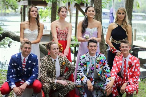 9 Crazy Suits Guys ~actually~ Rocked To Prom